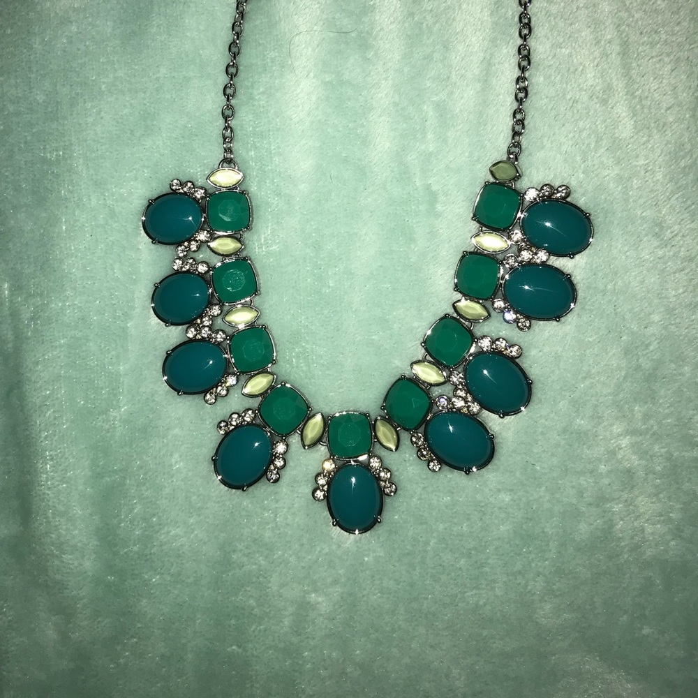 Lot of brand new jewelry